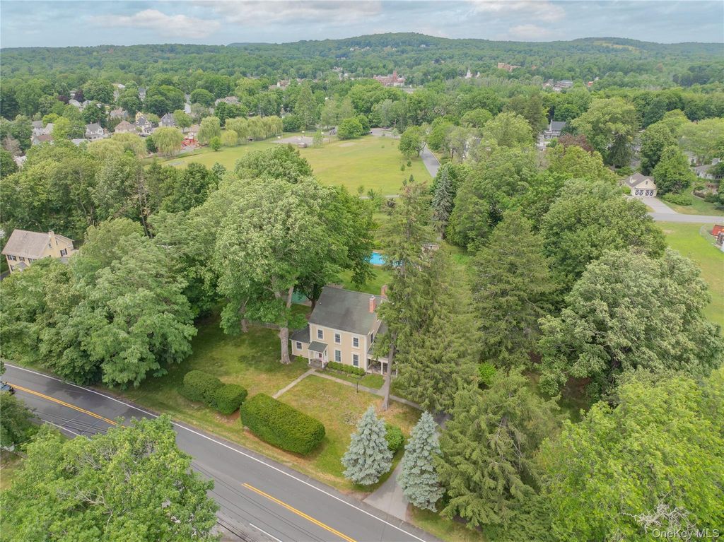 57 Galloway Road, Warwick, NY 10990