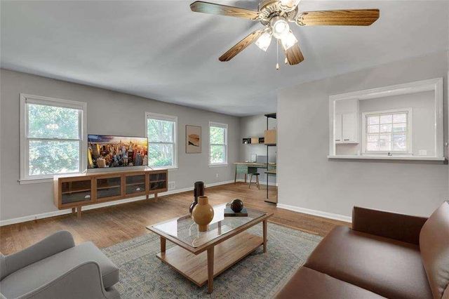 799 MARSTEVAN Drive 799 AND 801, Atlanta, GA 30306