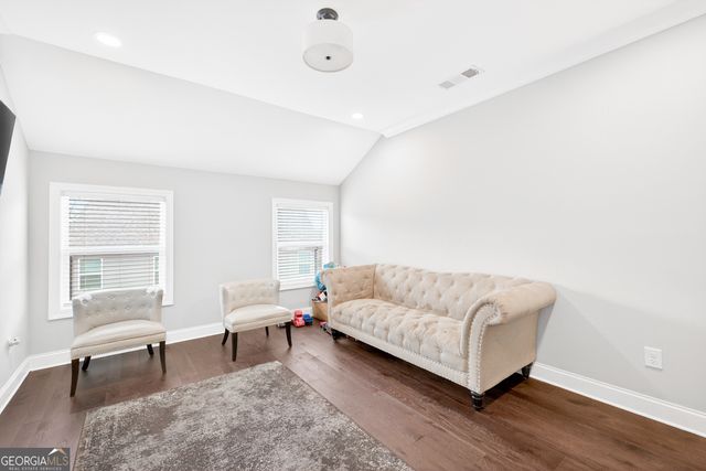 25 Sudderth Street, Buford, GA 30518