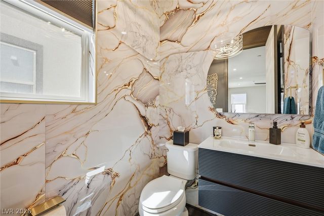 1424 Nocturnal Flight Street, Las Vegas, NV 89138