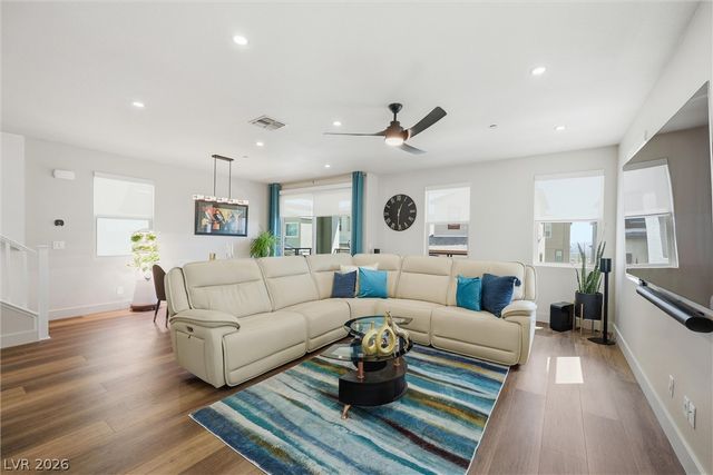 1424 Nocturnal Flight Street, Las Vegas, NV 89138