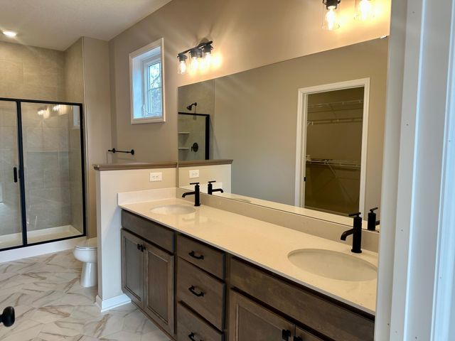 20045 Glarus Lane, Lakeville, MN 55044