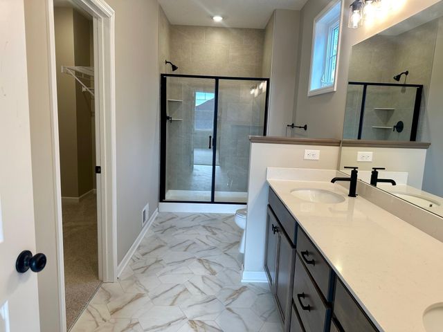 20045 Glarus Lane, Lakeville, MN 55044