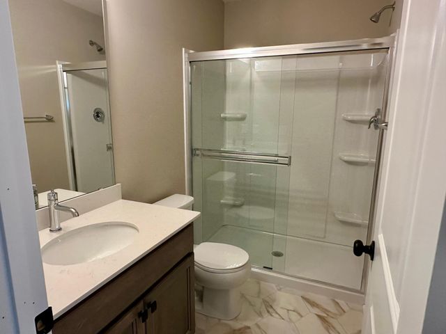 20045 Glarus Lane, Lakeville, MN 55044