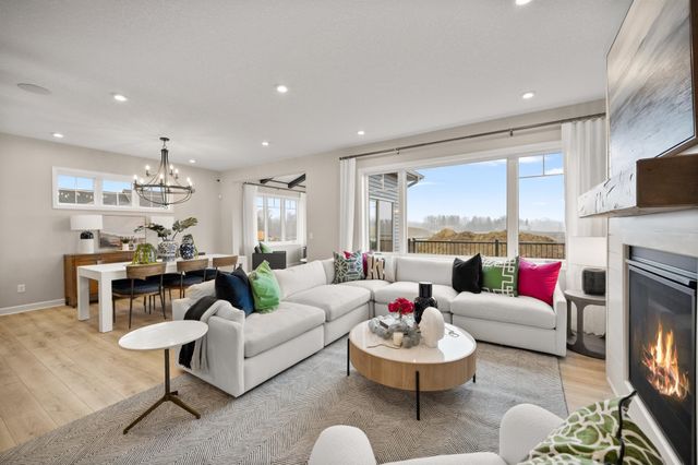 20045 Glarus Lane, Lakeville, MN 55044