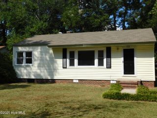 210 Homer Street, Laurinburg, NC 28352