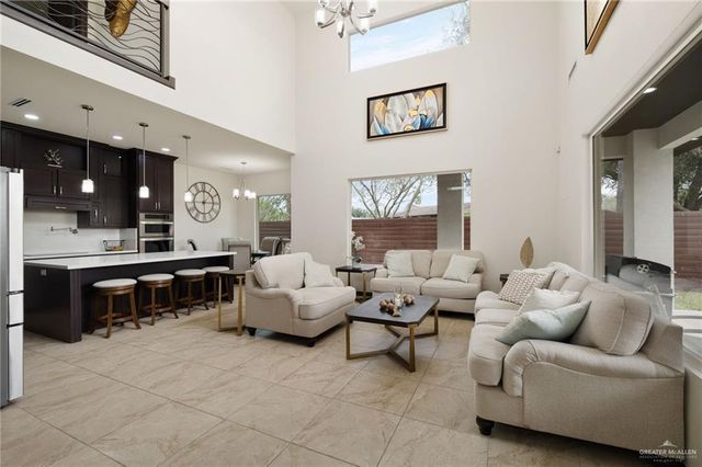 2615 S 43rd Lane, Mcallen, TX 78503