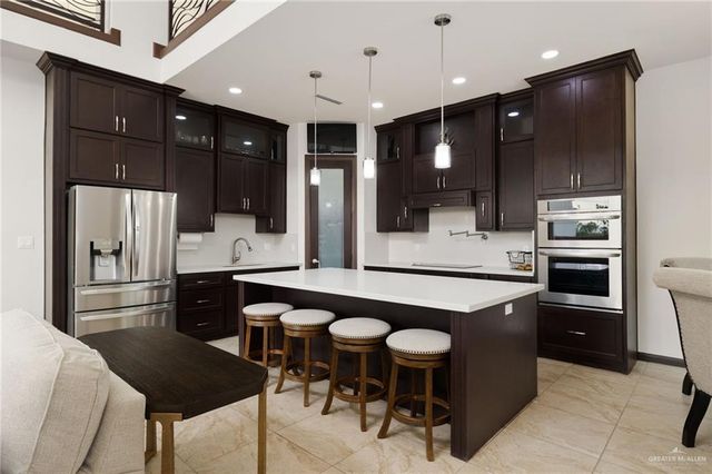 2615 S 43rd Lane, Mcallen, TX 78503