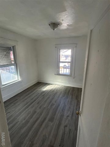 2516 Crescent Avenue, Pine Lawn, MO 63121