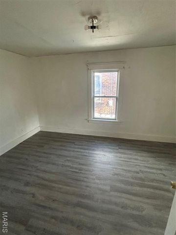 2516 Crescent Avenue, Pine Lawn, MO 63121