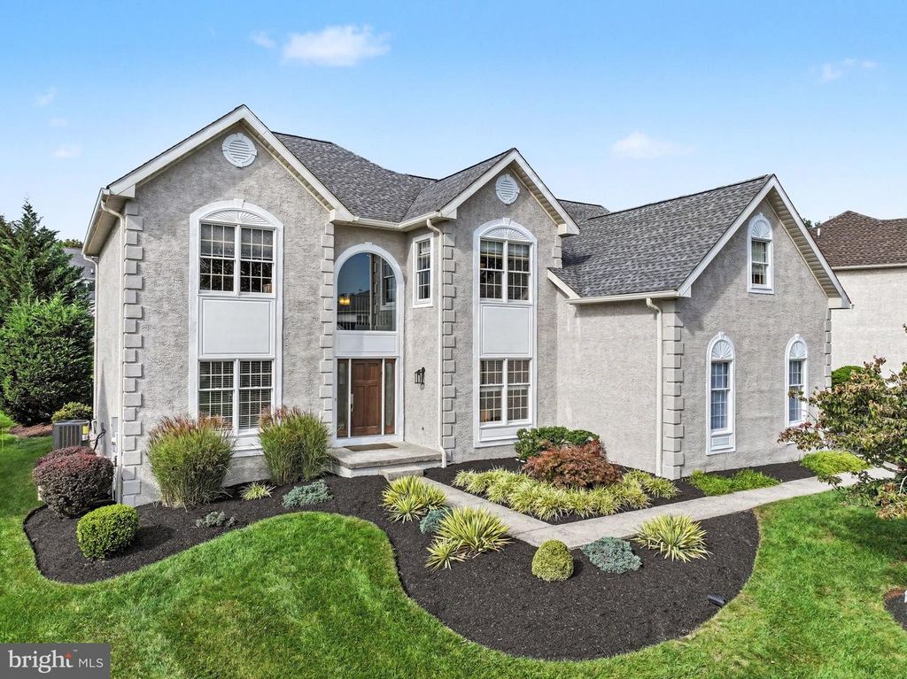 302 CENTENNIAL DR, BLUE BELL, PA 19422 — photo 2