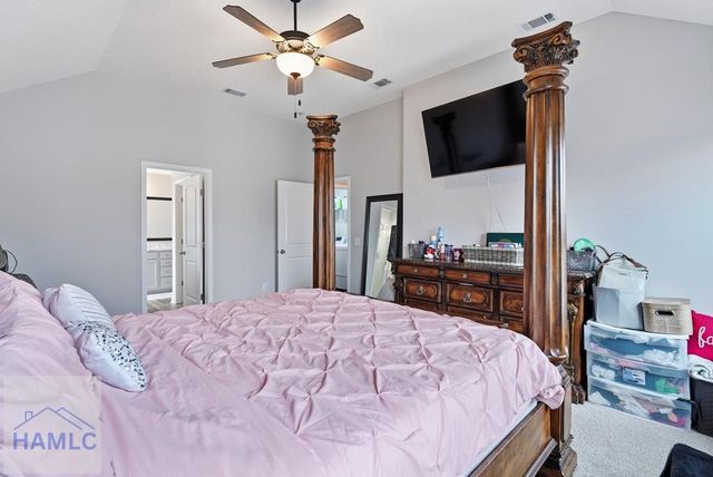 878 Fairview Drive NE, Hinesville, GA 31313