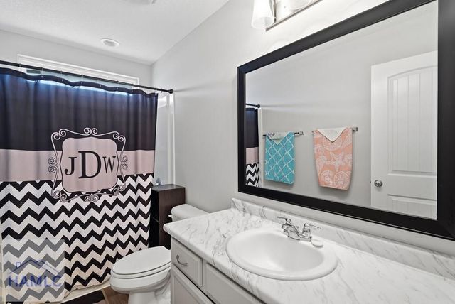 878 Fairview Drive NE, Hinesville, GA 31313