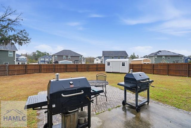 878 Fairview Drive NE, Hinesville, GA 31313