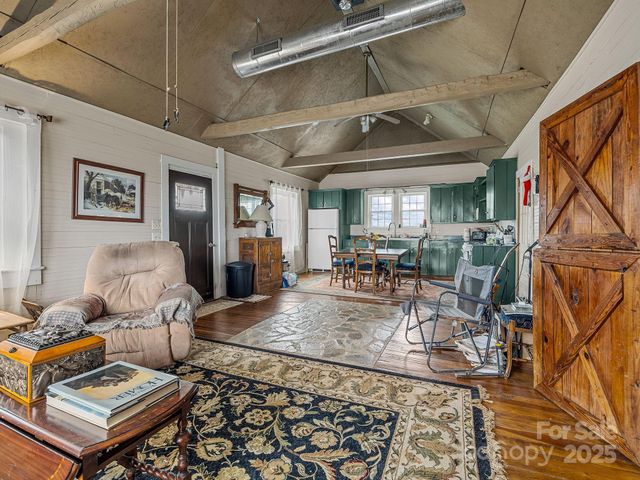 139 Clarkson Lane, Tryon, NC 28782