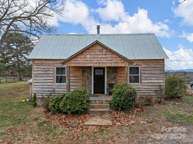 139 Clarkson Lane, Tryon, NC 28782