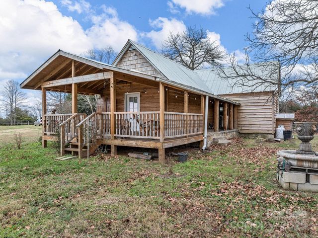 139 Clarkson Lane, Tryon, NC 28782