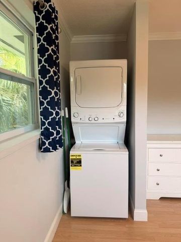 1983 Juno Road, North Palm Beach, FL 33408