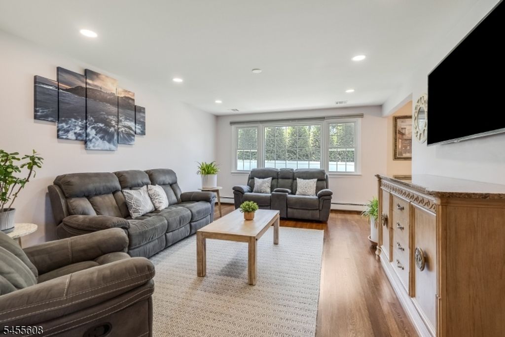 13 Gunther St, Mendham Boro, NJ 07945 — photo 3
