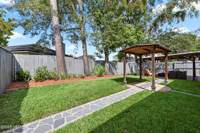 9126 TREVI Circle W, Jacksonville, FL 32257