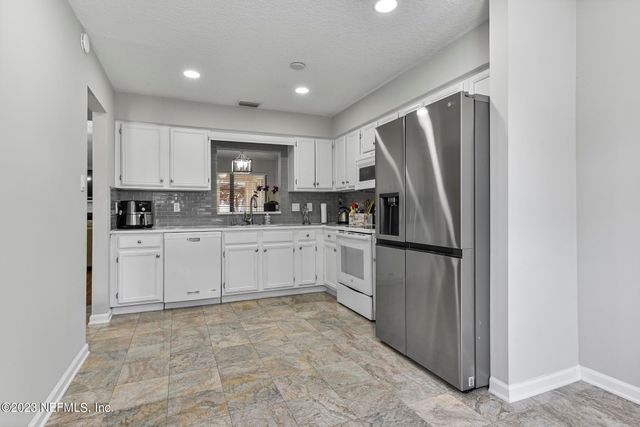 9126 TREVI Circle W, Jacksonville, FL 32257