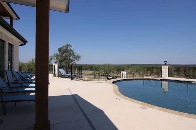 0 Cr 421 RD, Spicewood, TX 78669