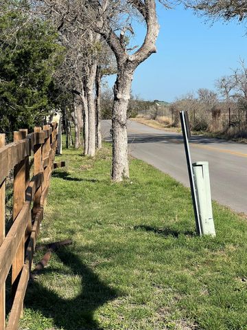 0 Cr 421 RD, Spicewood, TX 78669