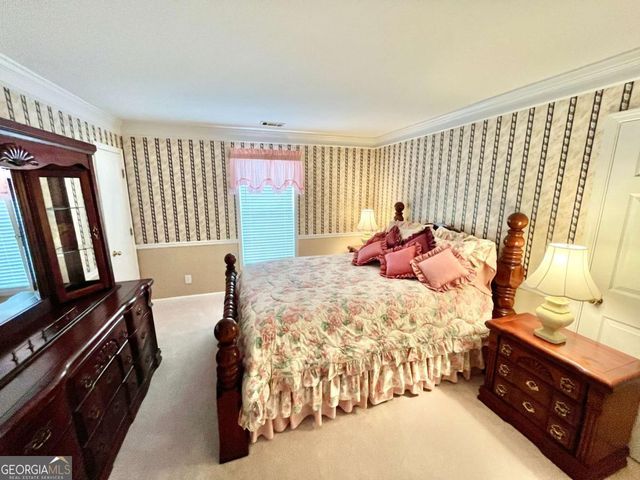 19 Meadow Crest Court, Powder Springs, GA 30127