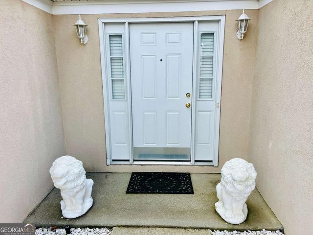 19 Meadow Crest Court, Powder Springs, GA 30127