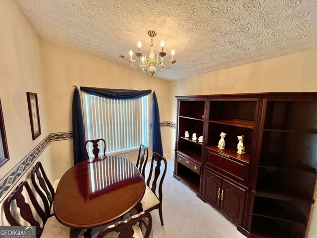 19 Meadow Crest Court, Powder Springs, GA 30127