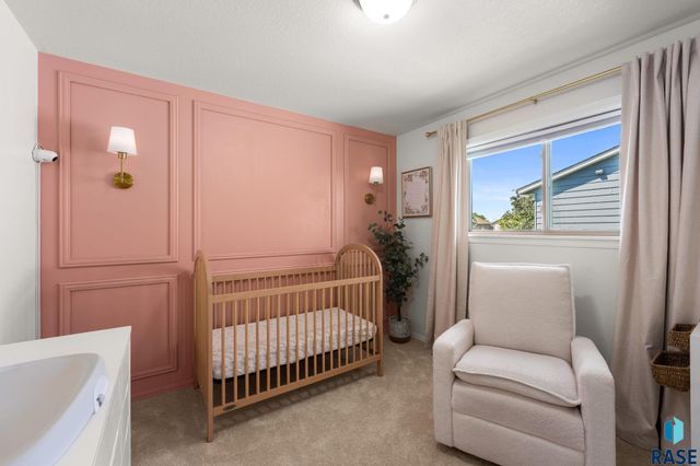 3709 W 90th St Street, Sioux Falls, SD 57108