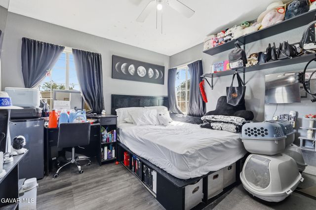 1620 E Avenue Q10, Palmdale, CA 93550