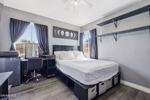 1620 E Avenue Q10, Palmdale, CA 93550