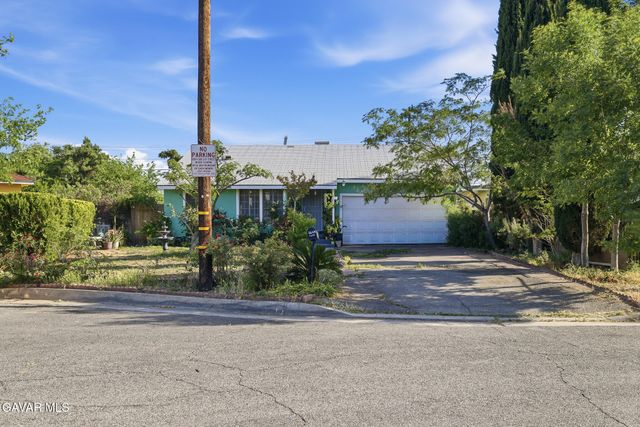 1620 E Avenue Q10, Palmdale, CA 93550