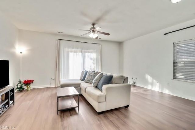 1022 Hill ST, Chesapeake, VA 23324