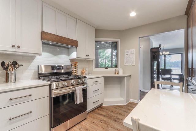 N2539 CLEGHORN ROAD, Waupaca, WI 54981