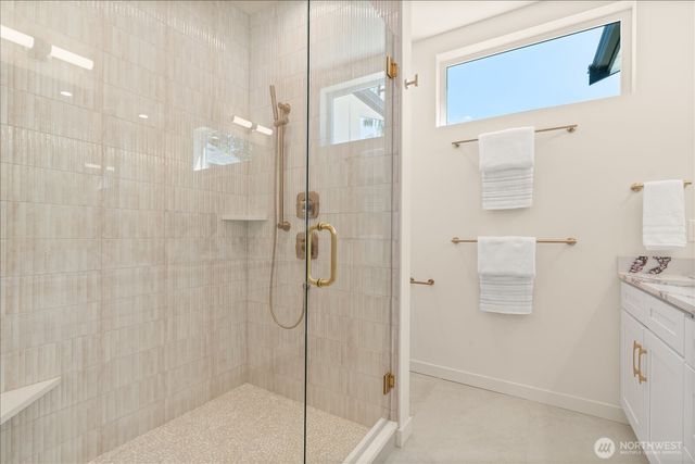 13702 37th Avenue NE, Seattle, WA 98125