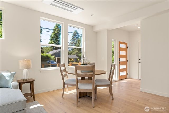 13702 37th Avenue NE, Seattle, WA 98125