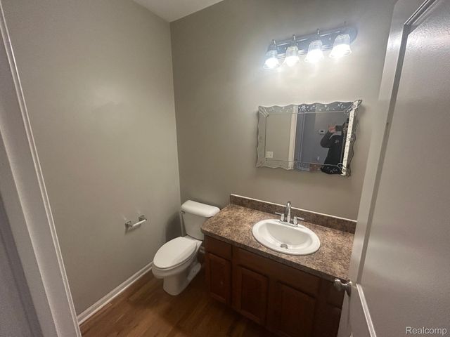 41508 Glade Road, Canton Charter Township, MI 48187