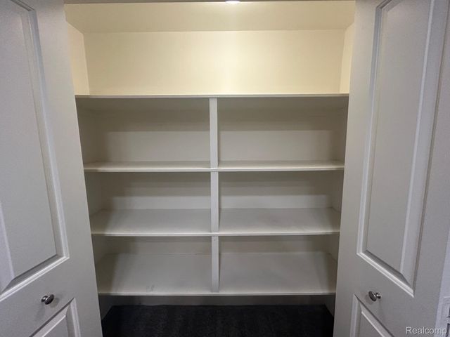 41508 Glade Road, Canton Charter Township, MI 48187