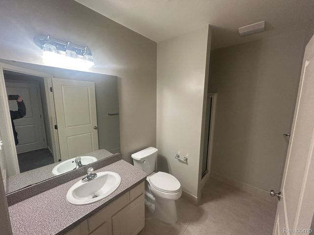 41508 Glade Road, Canton Charter Township, MI 48187