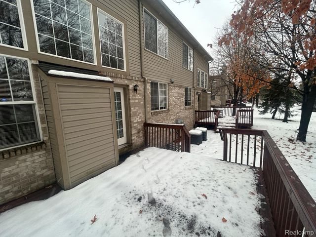 41508 Glade Road, Canton Charter Township, MI 48187