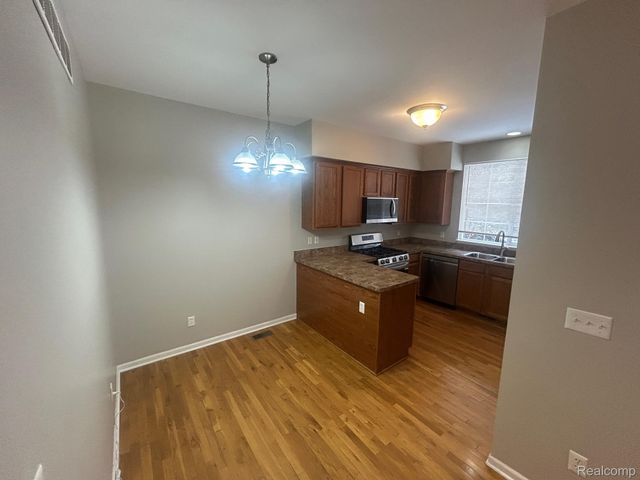 41508 Glade Road, Canton Charter Township, MI 48187