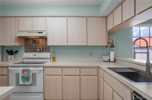 2022 Forest Drive, Inverness, FL 34453
