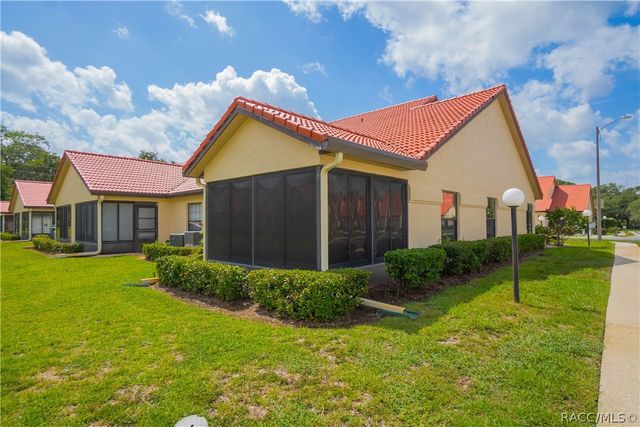 2022 Forest Drive, Inverness, FL 34453