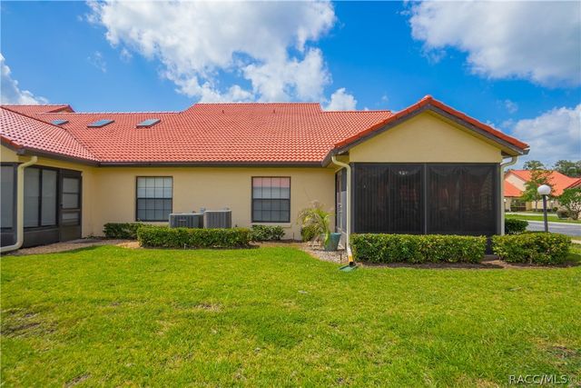 2022 Forest Drive, Inverness, FL 34453