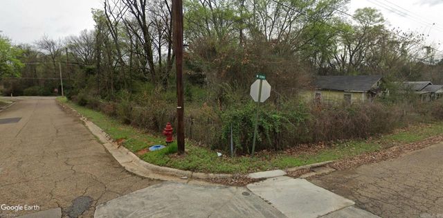 604 Greenwood Avenue, Camden, AR 71701