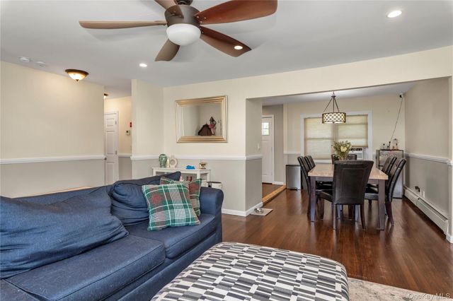14 Southard Drive, Island Park, NY 11558