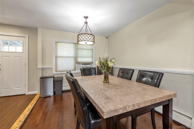 14 Southard Drive, Island Park, NY 11558