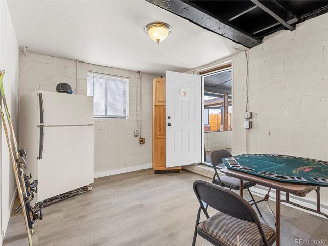 2960 Poplar Street, Denver, CO 80207